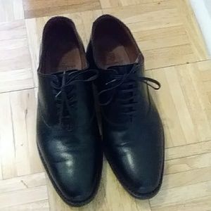 Men Shoes- Allen Edmonds Carlyle Oxford 9.5 D